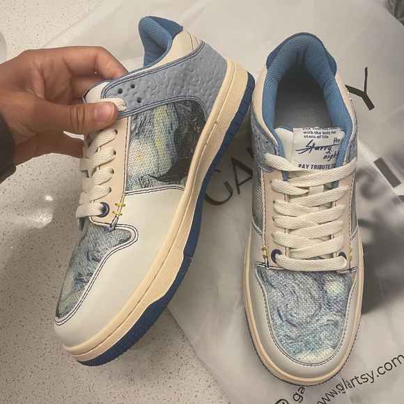 Selling Van Gogh Sneakers 7.5 Womens - Picture 1 of 8